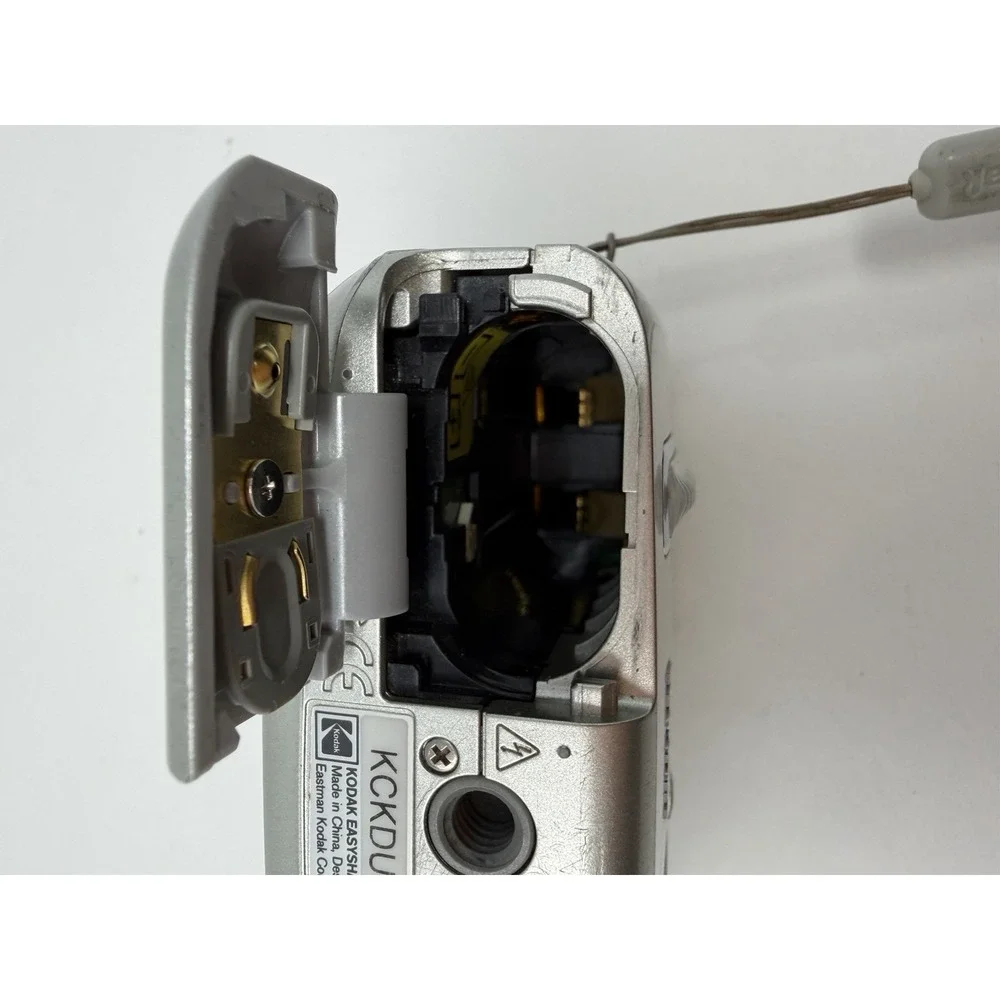 Kodak EasyShare CX7525‎ 5.0MP Digital Camera - Silver - Vintage Y2K - TESTED
